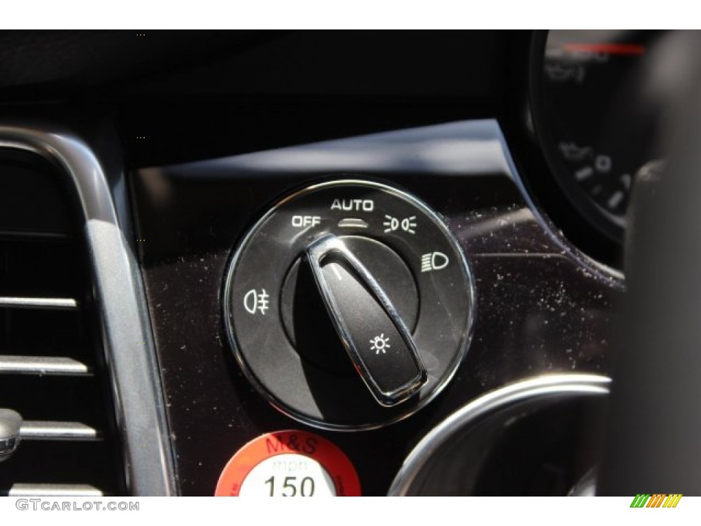 2016 Porsche Panamera 4 Edition Controls Photo #105600840
