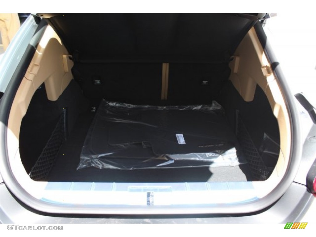 2016 Porsche Panamera 4 Edition Trunk Photo #105600954