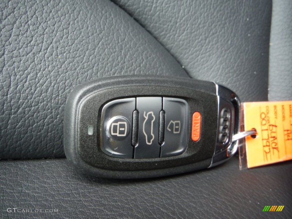 2016 Audi A4 2.0T Premium Plus quattro Keys Photo #105601194