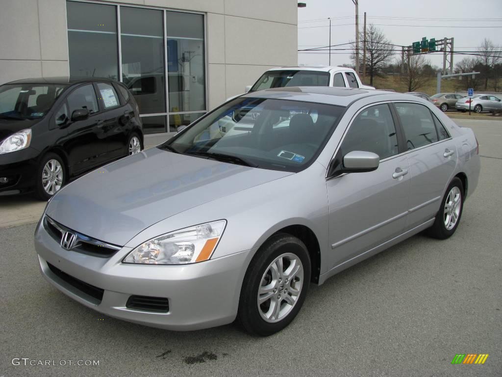 2006 Accord EX Sedan - Alabaster Silver Metallic / Black photo #2
