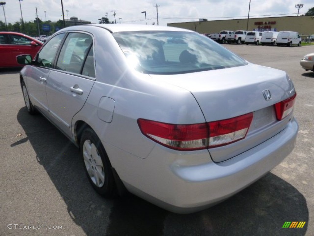 2003 Accord LX Sedan - Satin Silver Metallic / Black photo #2