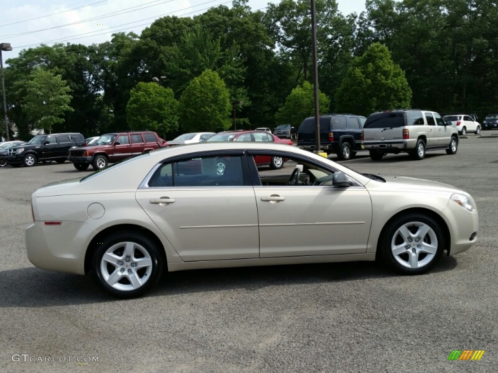 2010 Malibu LS Sedan - Gold Mist Metallic / Cocoa/Cashmere photo #5