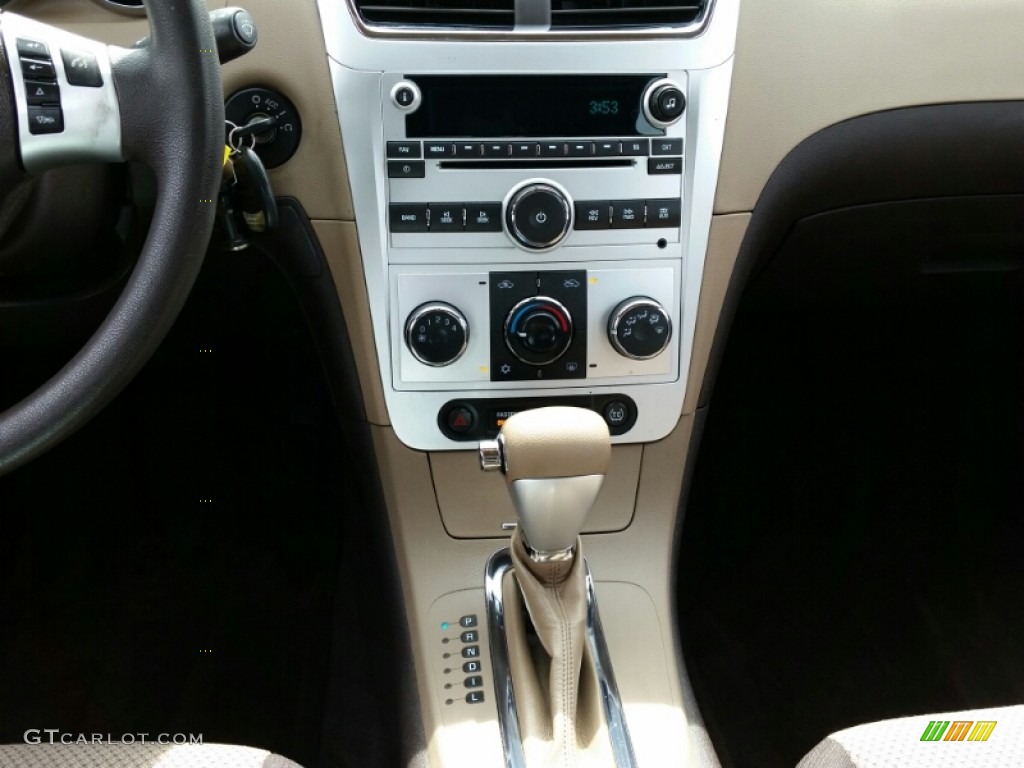 2010 Malibu LS Sedan - Gold Mist Metallic / Cocoa/Cashmere photo #14