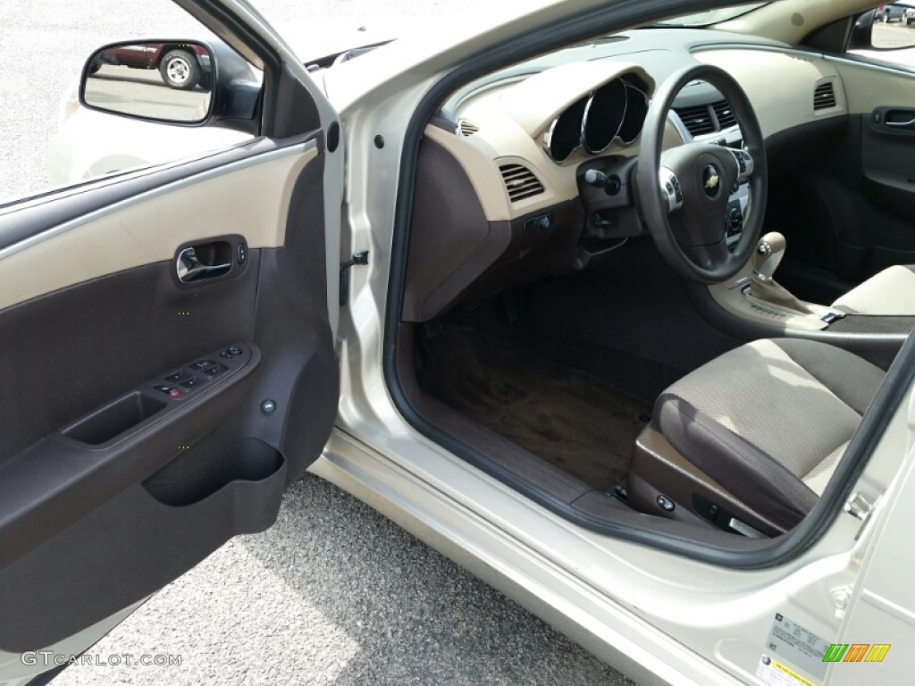 2010 Malibu LS Sedan - Gold Mist Metallic / Cocoa/Cashmere photo #16