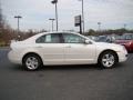 2009 White Platinum Tri Coat Metallic Ford Fusion SE  photo #2