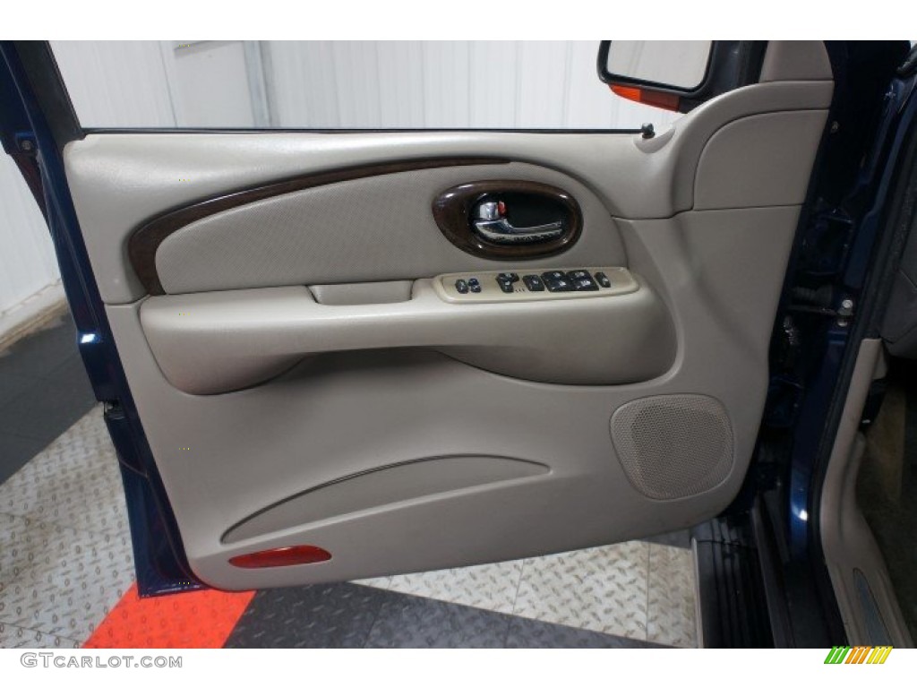 2004 Rainier CXL AWD - Indigo Blue Metallic / Light Cashmere photo #12