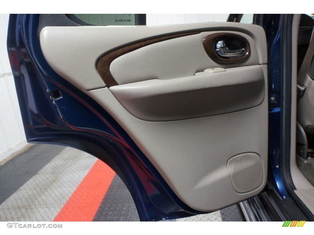 2004 Rainier CXL AWD - Indigo Blue Metallic / Light Cashmere photo #15