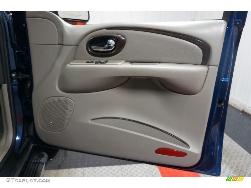 2004 Rainier CXL AWD - Indigo Blue Metallic / Light Cashmere photo #17