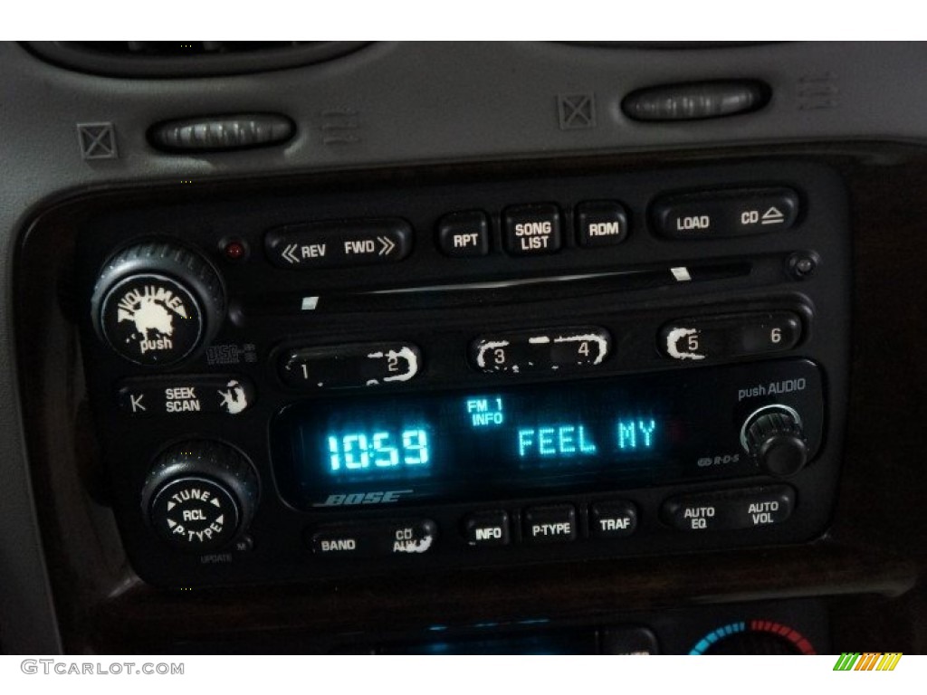2004 Rainier CXL AWD - Indigo Blue Metallic / Light Cashmere photo #35