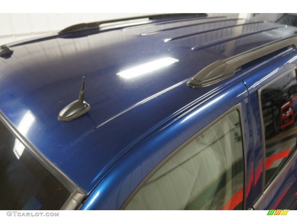 2004 Rainier CXL AWD - Indigo Blue Metallic / Light Cashmere photo #72