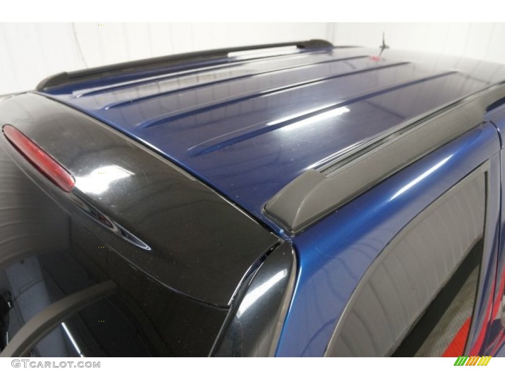 2004 Rainier CXL AWD - Indigo Blue Metallic / Light Cashmere photo #76