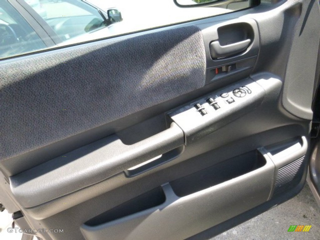 2002 Dakota Sport Quad Cab 4x4 - Graphite Metallic / Dark Slate Gray photo #11