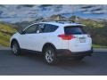 Super White - RAV4 XLE Photo No. 3