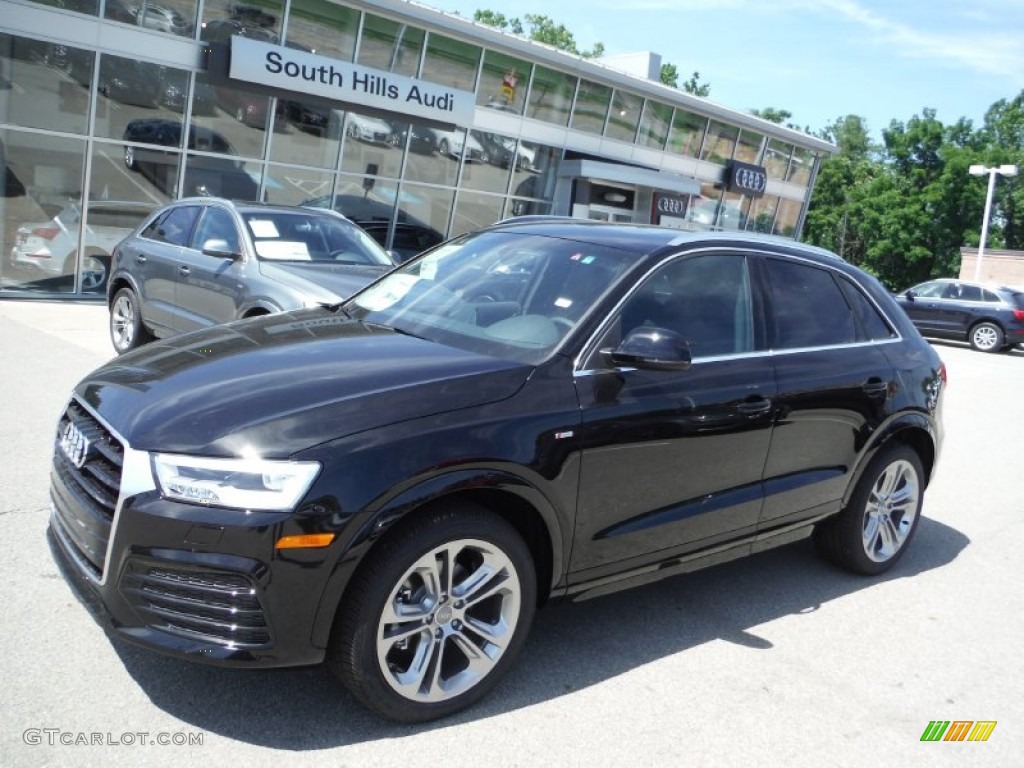 Brilliant Black Audi Q3