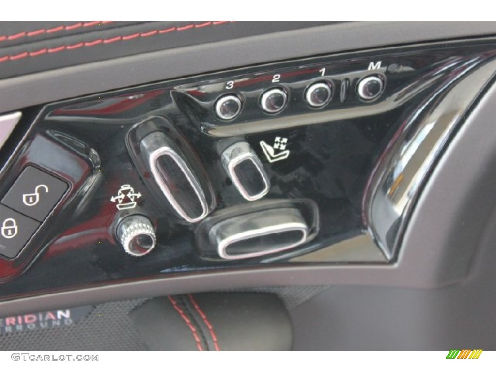 2016 Jaguar F-TYPE R Convertible Controls Photo #105622828