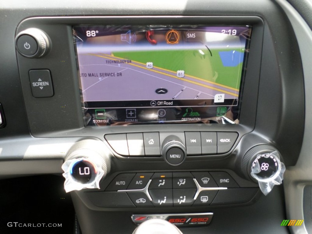 2016 Chevrolet Corvette Z06 Coupe Controls Photo #105623011