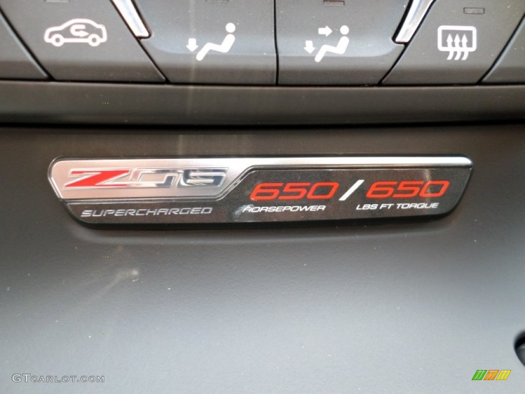 2016 Chevrolet Corvette Z06 Coupe Marks and Logos Photo #105623176
