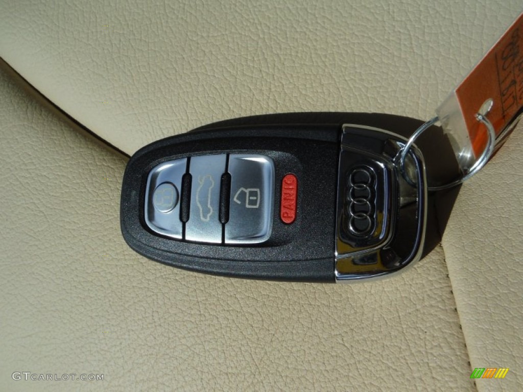 2016 Audi A4 2.0T Premium Plus quattro Keys Photo #105623325