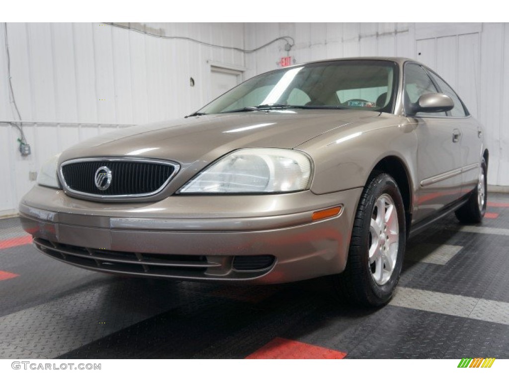 2002 Sable GS Sedan - Arizona Beige Metallic / Medium Parchment photo #3