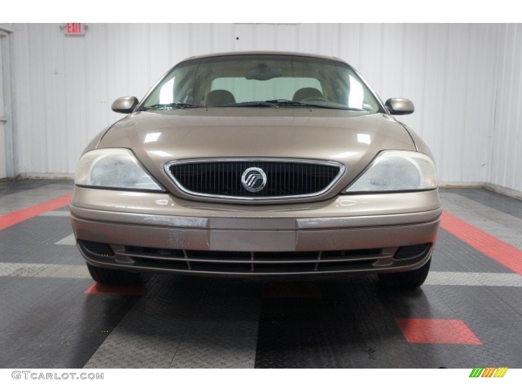 2002 Sable GS Sedan - Arizona Beige Metallic / Medium Parchment photo #4