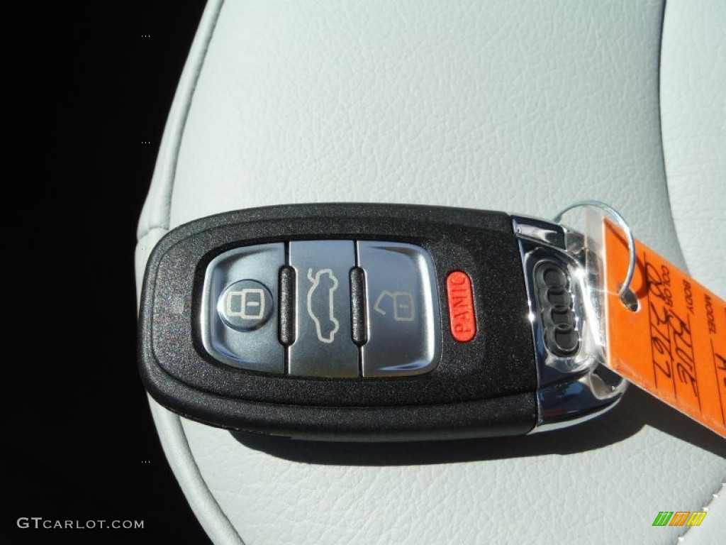 2016 Audi A4 2.0T Premium Plus quattro Keys Photo #105624058