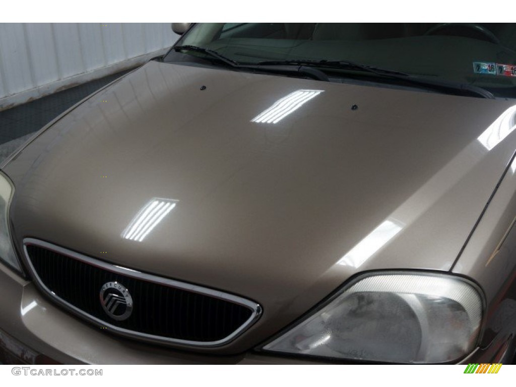 2002 Sable GS Sedan - Arizona Beige Metallic / Medium Parchment photo #39