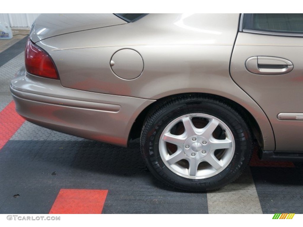 2002 Sable GS Sedan - Arizona Beige Metallic / Medium Parchment photo #47