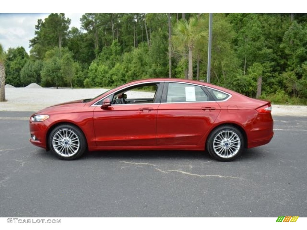 2016 Fusion SE - Ruby Red Metallic / Dune photo #8