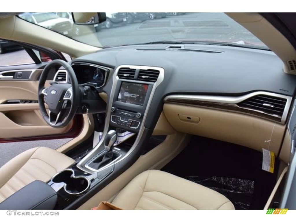 2016 Fusion SE - Ruby Red Metallic / Dune photo #15