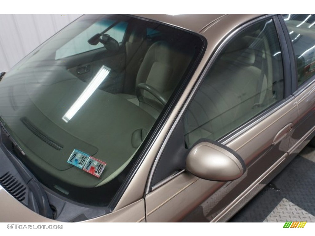 2002 Sable GS Sedan - Arizona Beige Metallic / Medium Parchment photo #67