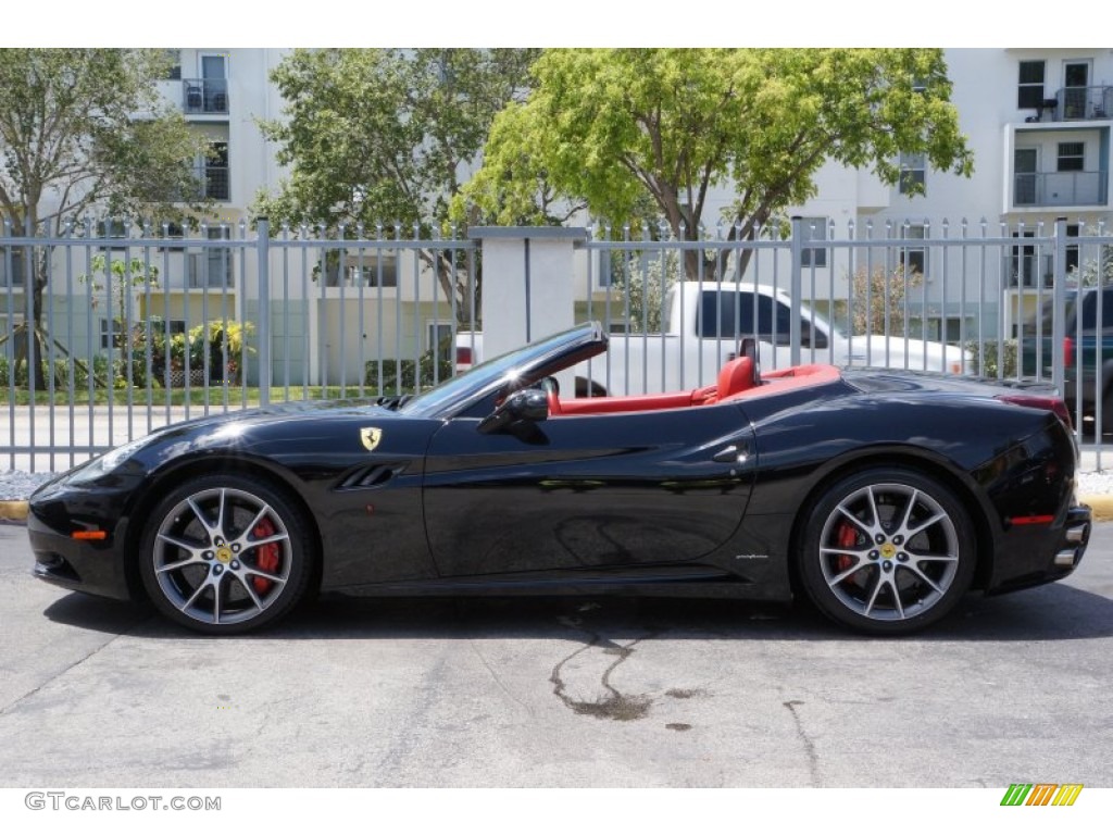 Nero (Black) 2010 Ferrari California Standard California Model Exterior Photo #105627460