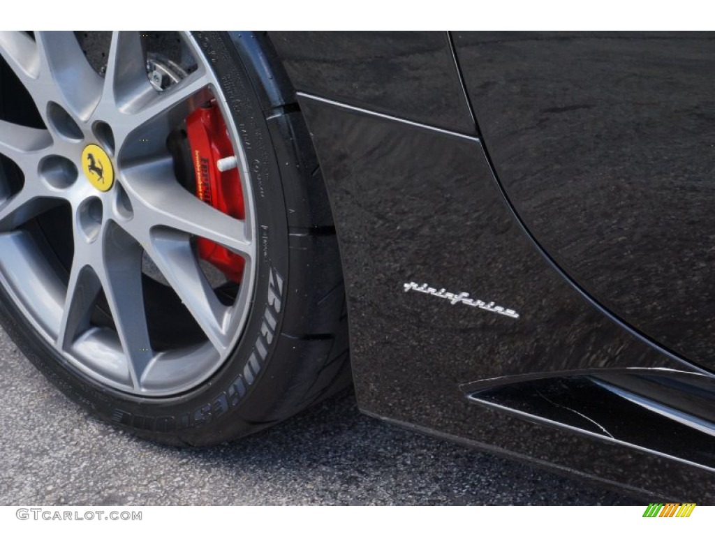 2010 Ferrari California Standard California Model Marks and Logos Photo #105627931
