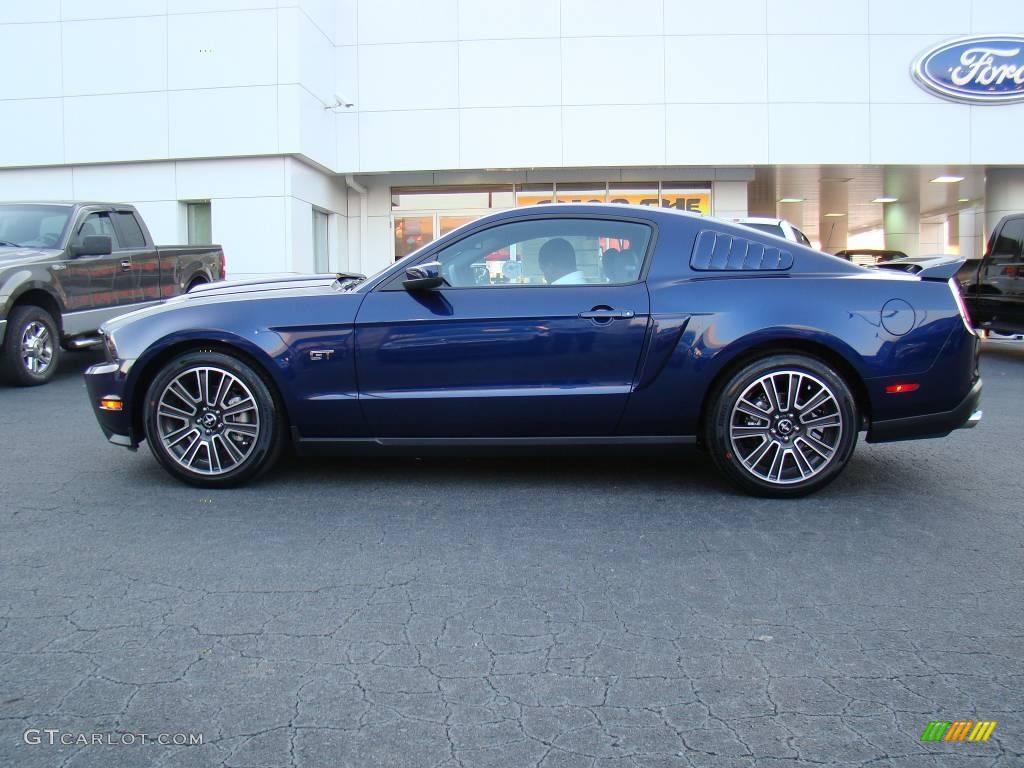 2010 Mustang GT Premium Coupe - Kona Blue Metallic / Charcoal Black photo #5
