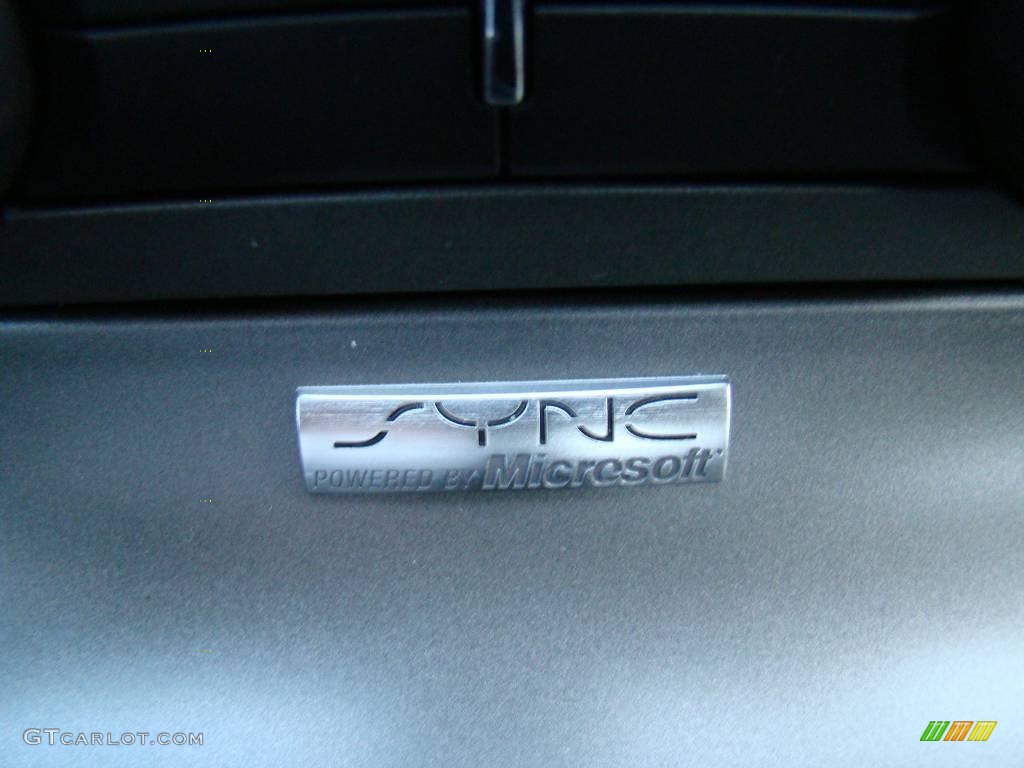 2010 Mustang GT Premium Coupe - Kona Blue Metallic / Charcoal Black photo #20