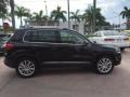 Deep Black Metallic - Tiguan SE Photo No. 6