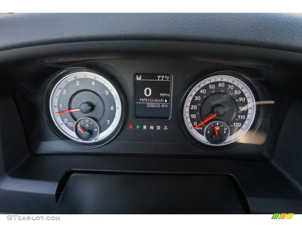 2015 1500 Big Horn Quad Cab - Bright White / Black/Diesel Gray photo #20