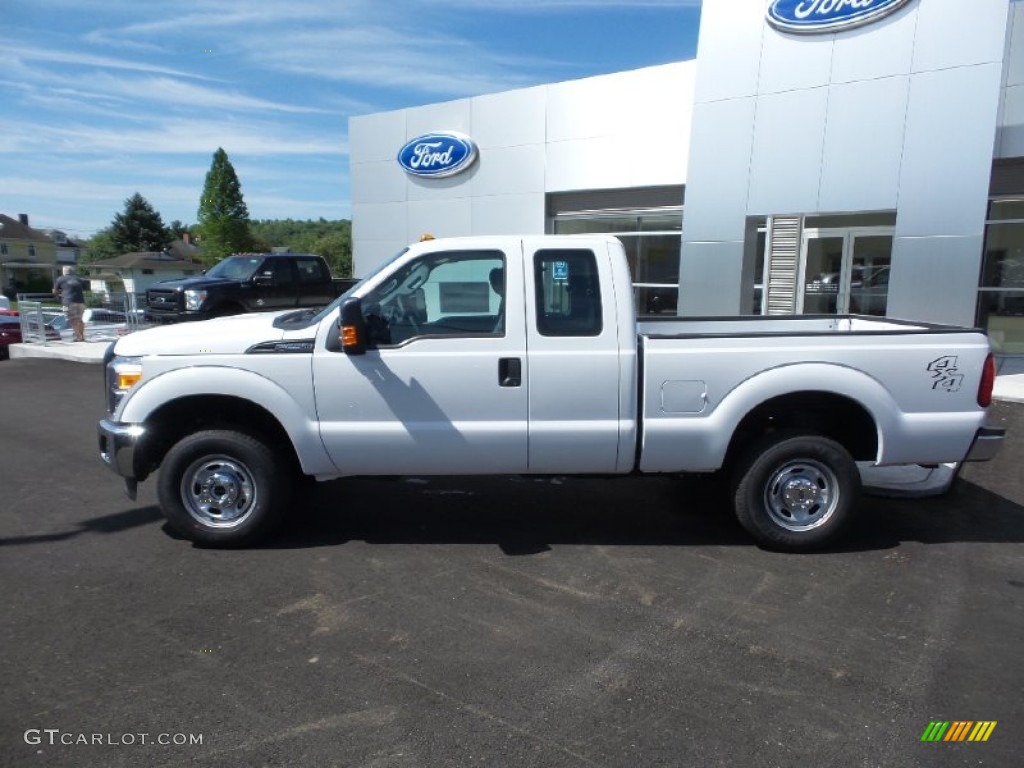 Oxford White 2016 Ford F250 Super Duty XL Super Cab 4x4 Exterior Photo #105639483