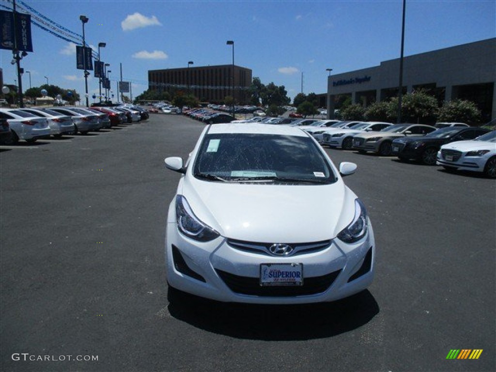 2016 Elantra SE - White / Gray photo #2