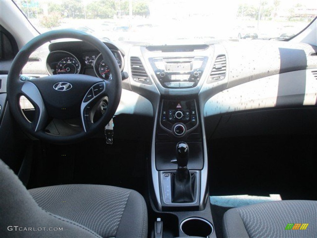 2016 Elantra SE - White / Gray photo #13