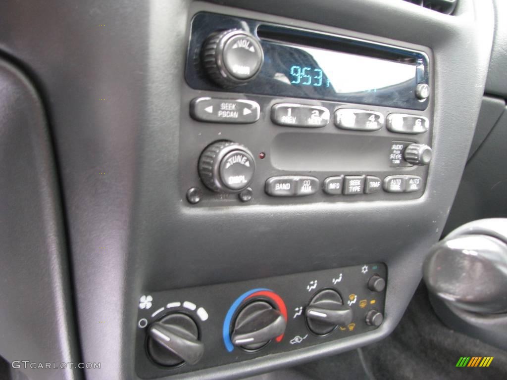 2003 Cavalier LS Coupe - Arrival Blue Metallic / Graphite Gray photo #11