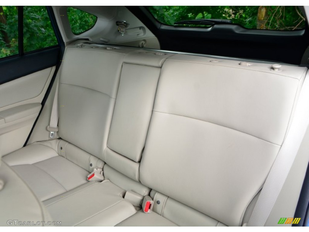 2014 XV Crosstrek 2.0i Limited - Quartz Blue Pearl / Ivory photo #12