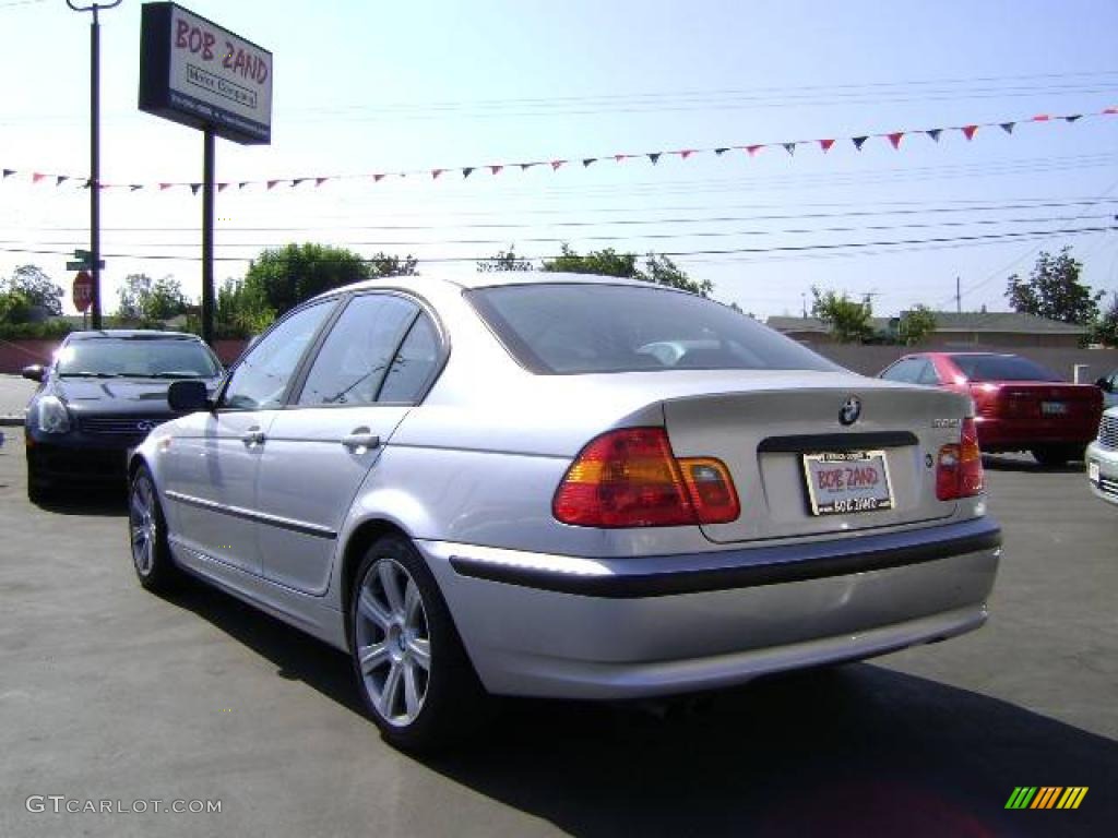 2003 3 Series 325i Sedan - Titanium Silver Metallic / Black photo #2