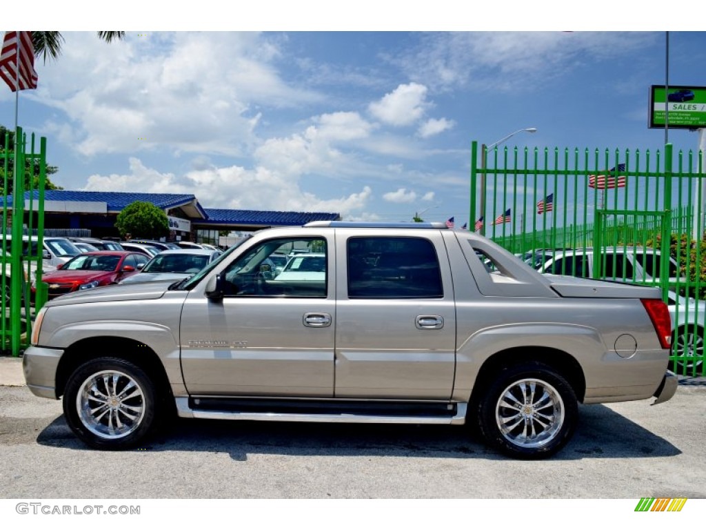 2003 Escalade EXT AWD - Silver Sand / Shale photo #11