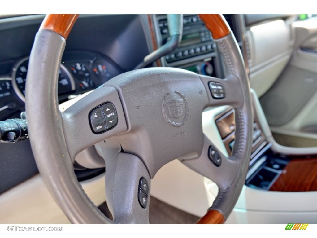 2003 Escalade EXT AWD - Silver Sand / Shale photo #28