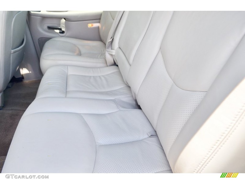 2003 Escalade EXT AWD - Silver Sand / Shale photo #38