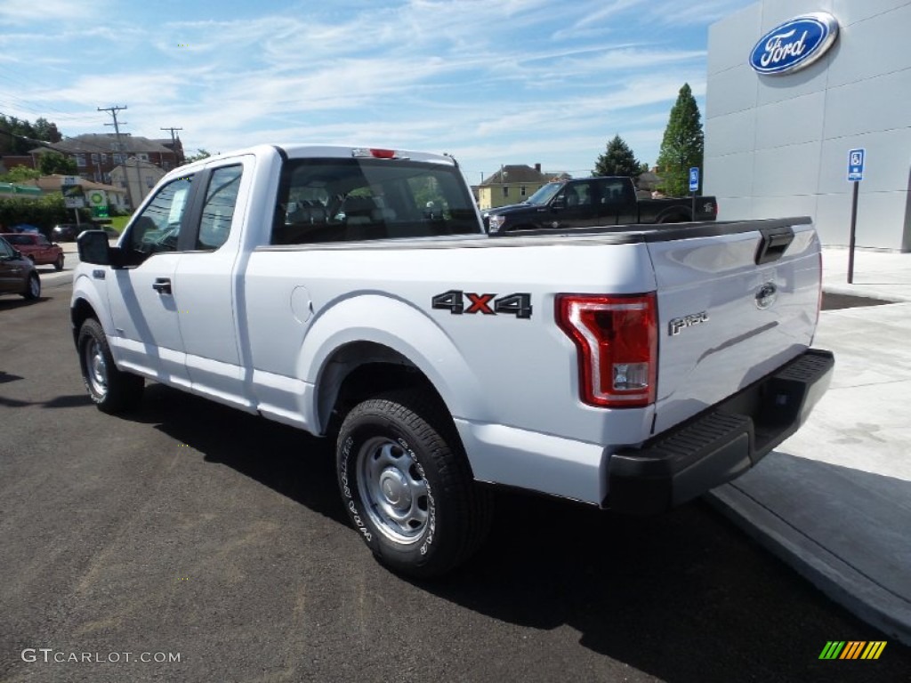 2015 F150 XL SuperCab 4x4 - Oxford White / Medium Earth Gray photo #3