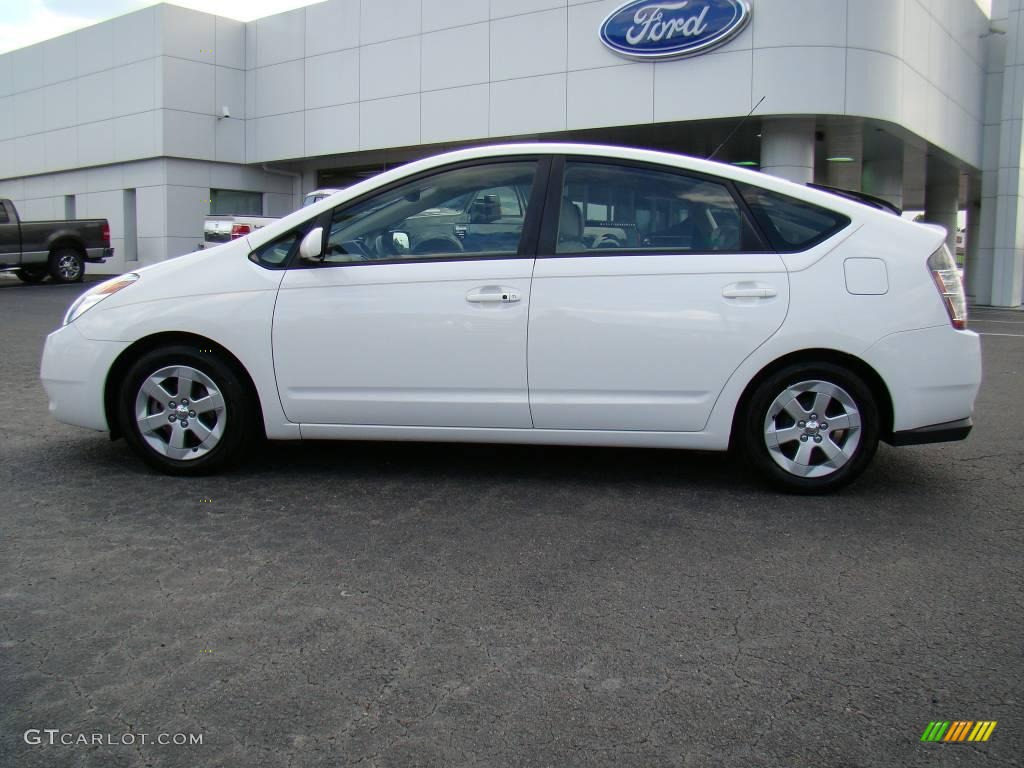 2005 Prius Hybrid - Super White / Ivory/Brown photo #5