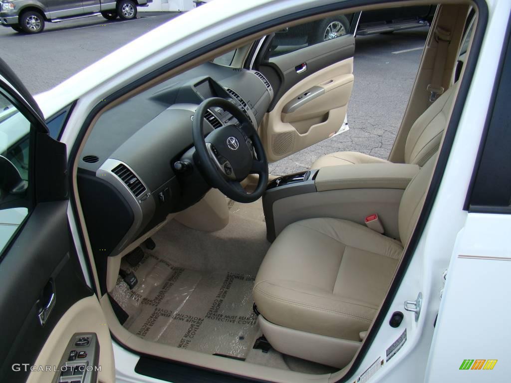 2005 Prius Hybrid - Super White / Ivory/Brown photo #8