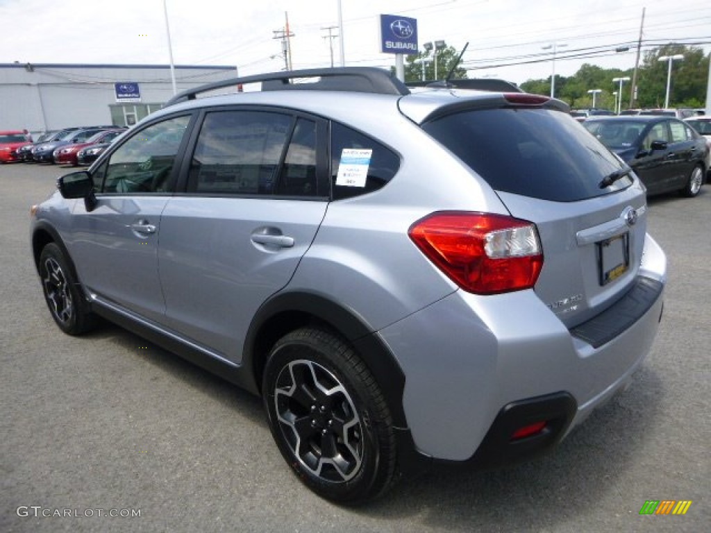 2015 XV Crosstrek 2.0i Limited - Ice Silver Metallic / Black photo #6