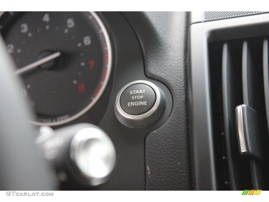 2014 LR2 HSE 4x4 - Orkney Grey Metallic / Almond photo #16